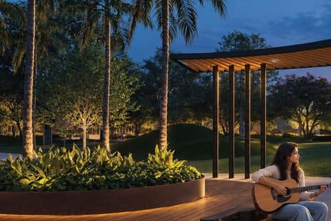 Pergola seating in the central green, Royal Green World City